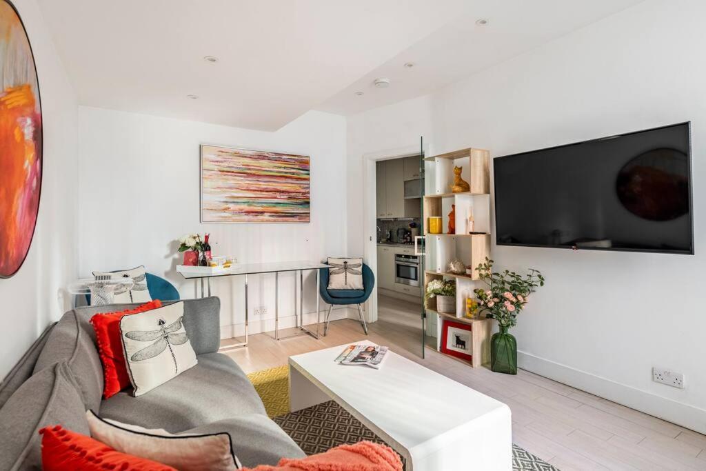 Chelsea Posh Apartment لندن المظهر الخارجي الصورة